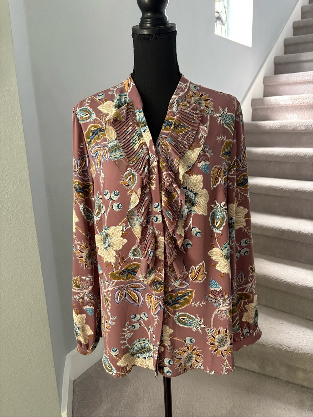 Chico's Mauve Floral Ruffle V-Neck Button Down Blouse